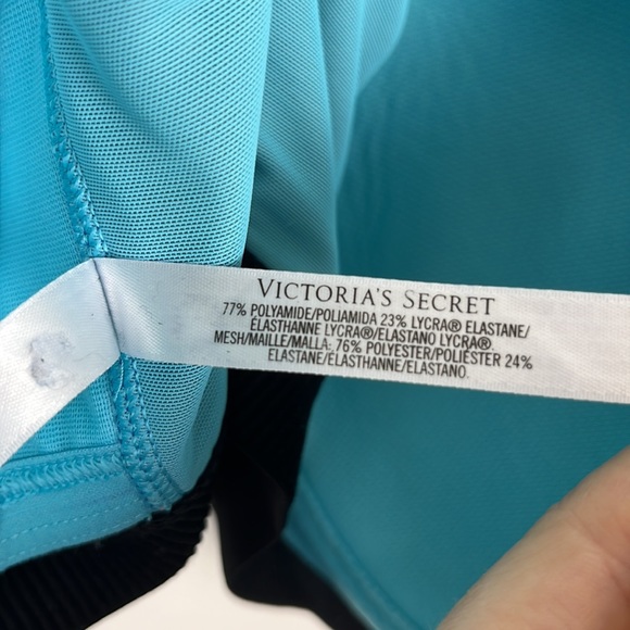 Victoria’s Secret VSX Sport Mesh Sports Bra - Picture 8 of 8